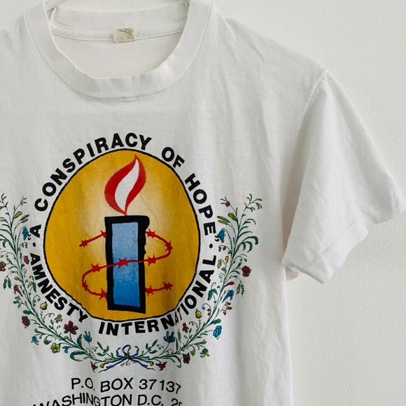 Vintage 1986 Amnesty International Concert T Small - Picture 2 of 4